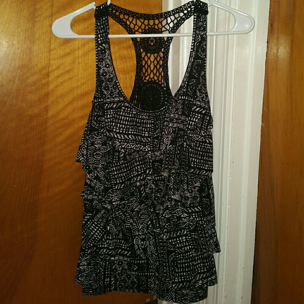 No boundaries tank top small
